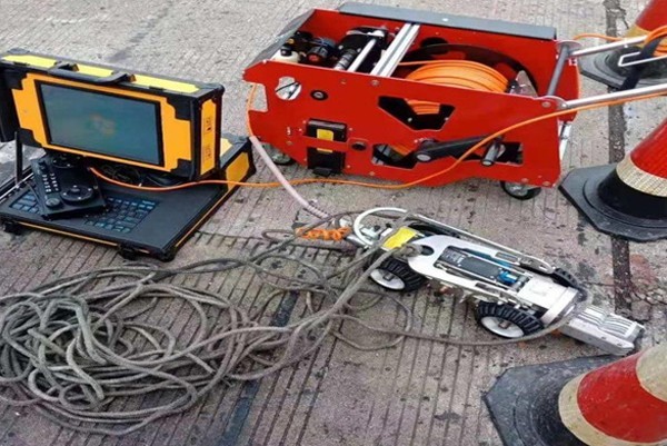 彬村山华侨农场CCTV管道检测机器人